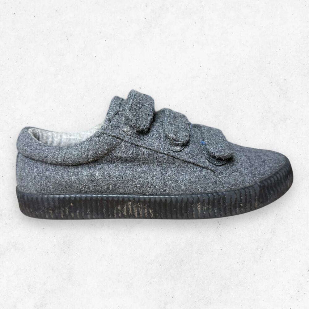 Cat & Jack Wilson Low Top Three Strap Slip On Sneakers Gray Boys Size 1